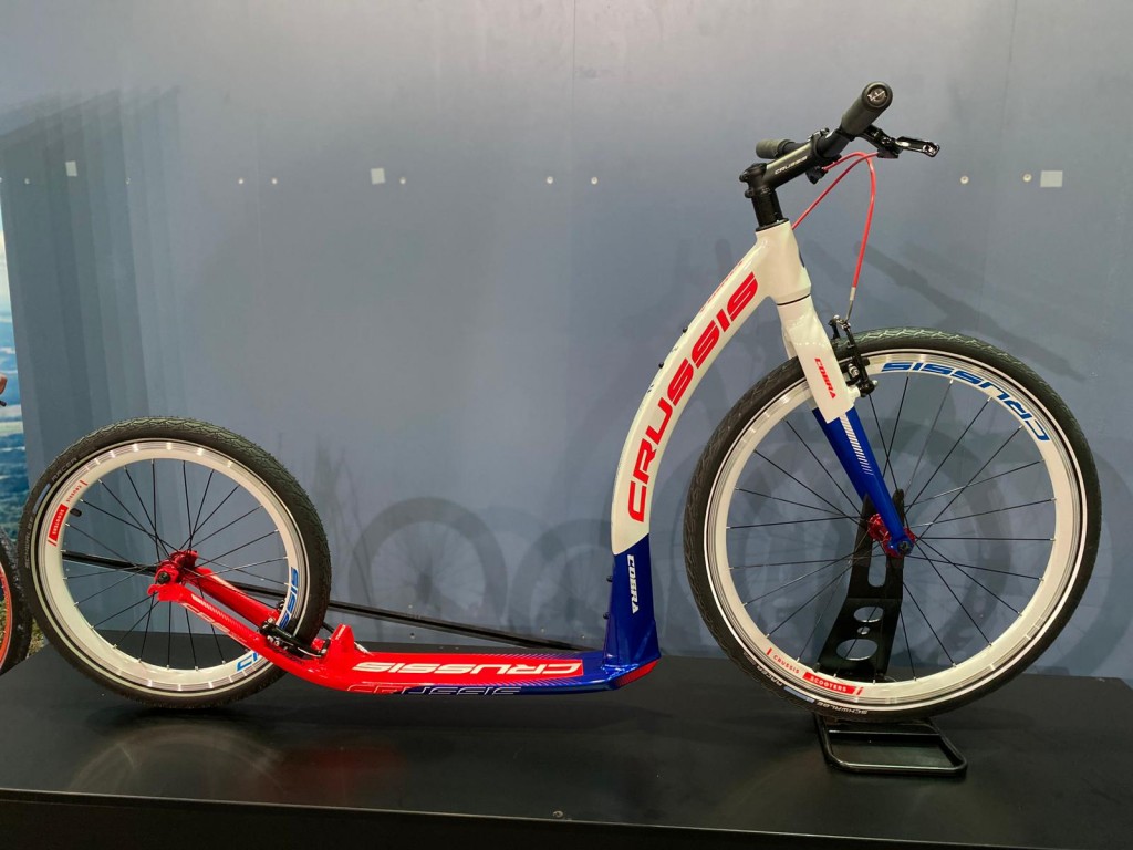Koloběžky CRUSSIS COBRA 2021